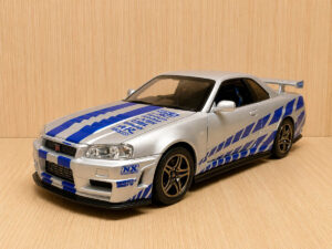 Nissan Skyline GT-R R34 Die-Cast Model Car (1:32 Scale)