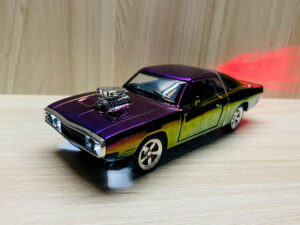1969 Dodge Charger Supercharged Die-Cast Model Car (1:32 Scale)